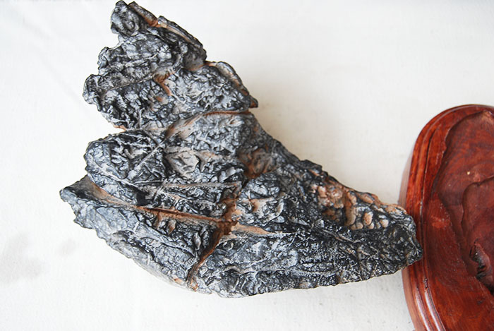 知茗新款灵璧石自然随型滴水莲花室内家居办公桌面摆件精品60黑色