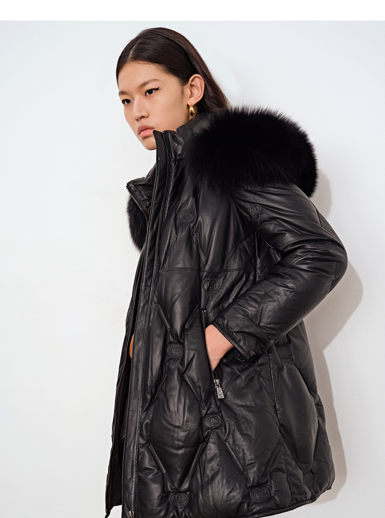 psalter诗篇女装2021冬季新款黑色狐狸毛领连帽皮羽绒服黑色36