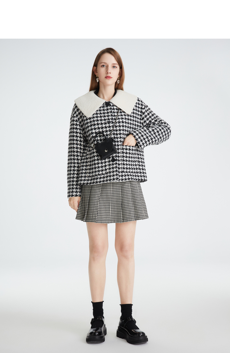 爱居兔秋季新款女装小香风娃娃领千鸟格宽松大衣外套ewdaj3l003a黑色