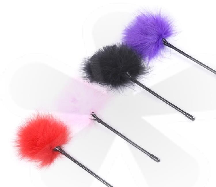 梦不落 挠脚心道具 情趣毛绒刷 羽毛脚心的挠痒痒夫妻情侣调情挑逗棒