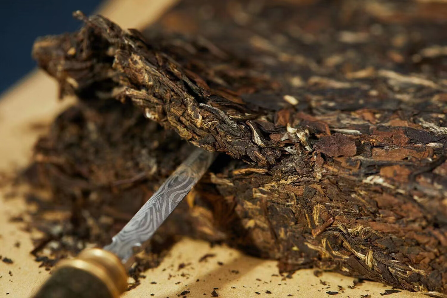 品书 福鼎精品白茶2006年岩韵陈香陈韵枣香清甜金砖茶砖老白茶回甘