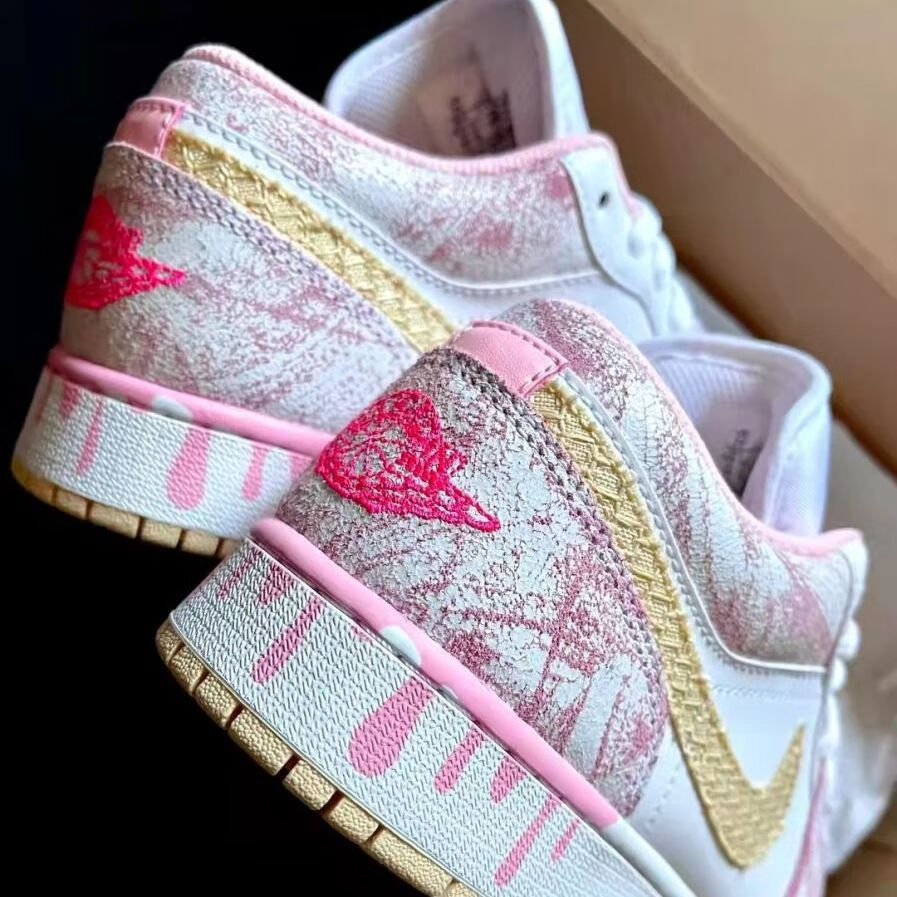 耐克nike耐克(nike)1粉冰淇淋低帮篮球鞋乔1男女休闲鞋百搭耐磨防滑