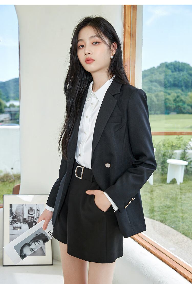 秋水伊人女式西服秋装2021年新款女装时尚修身短款长袖西装外套女