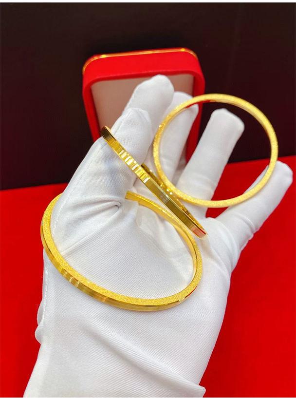 小腰金 窄版黄金手镯2022年新款时尚9999足金镯子女足金实心闭口计克