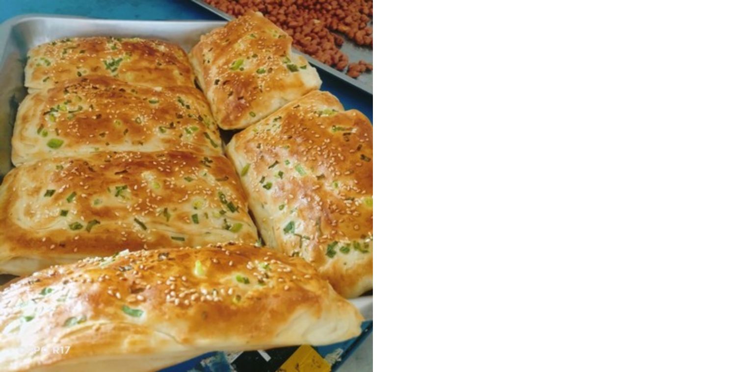 淮南牛肉汤烧饼商用油酥烧饼半成品羊肉汤葱油学生早餐烧饼饼坯批