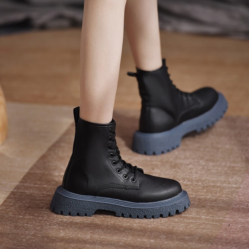 帅气欧美风气质圆头糖果色底撞色设计系带马丁靴街拍单女鞋官方旗舰店