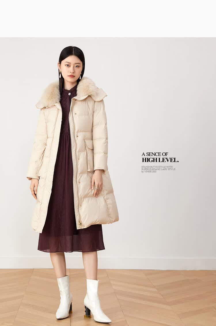 影儿yiner音儿女装2021冬季新款长款狐狸毛领连帽羽绒服 米色 36