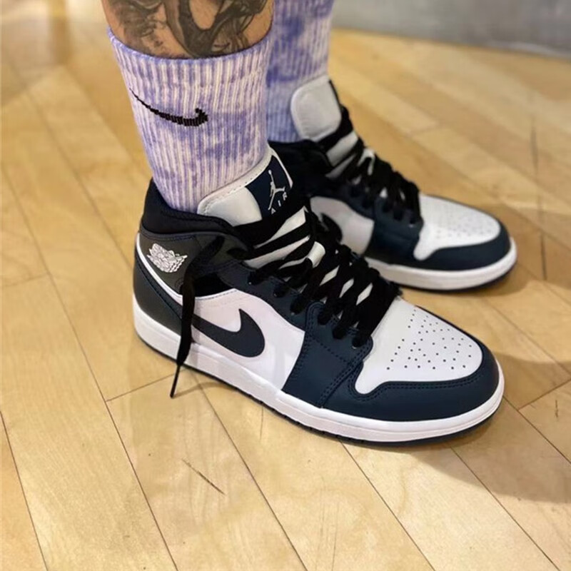 特价清货n耐克airjordan1aj1脏粉翻毛皮做旧篮球鞋555088018do