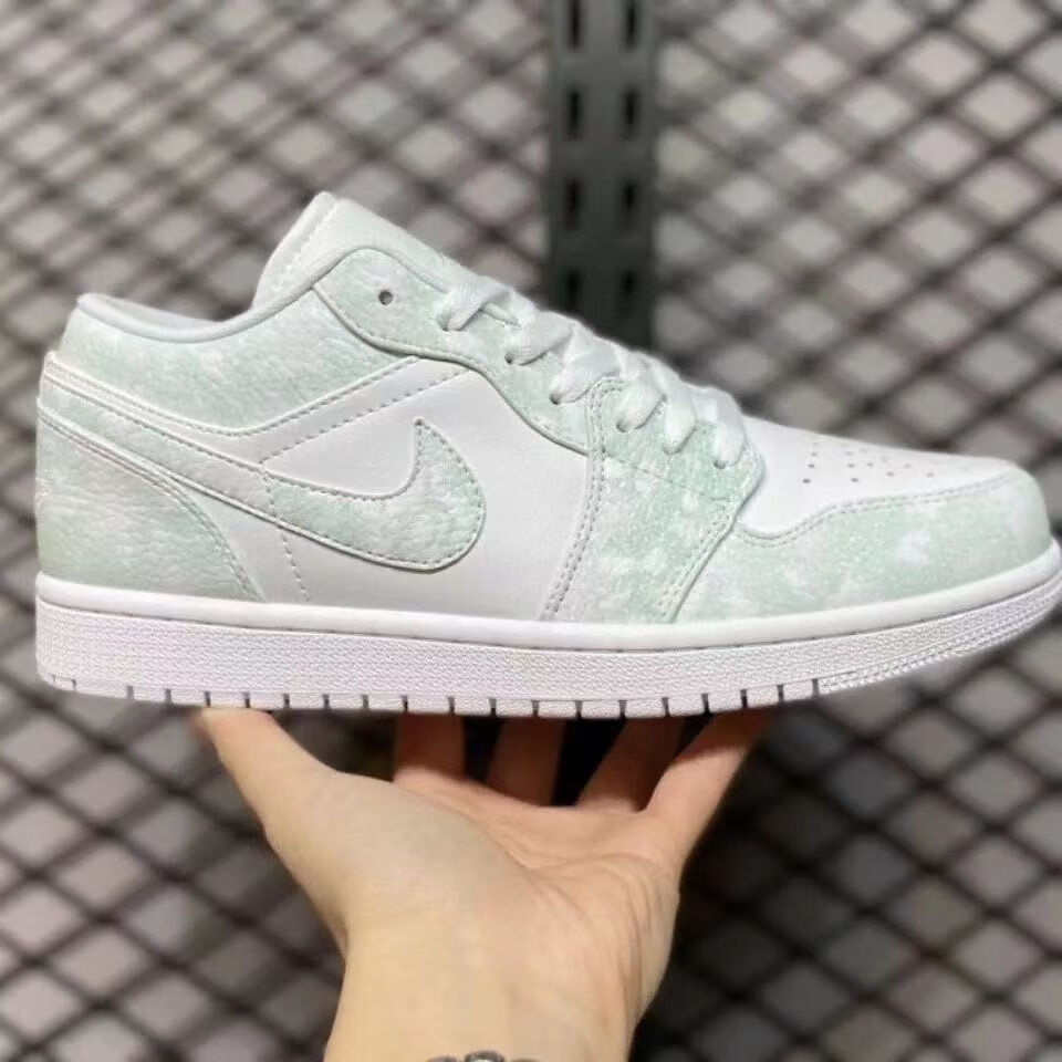 1 low aj1光变星空 光感变色 低帮休闲运动板鞋 泼墨银河 36【图片