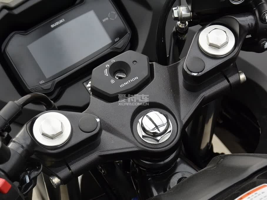 适用于铃木gsx250r改装配件仪表鱼骨贴油箱贴防刮防滑保护贴膜油箱7