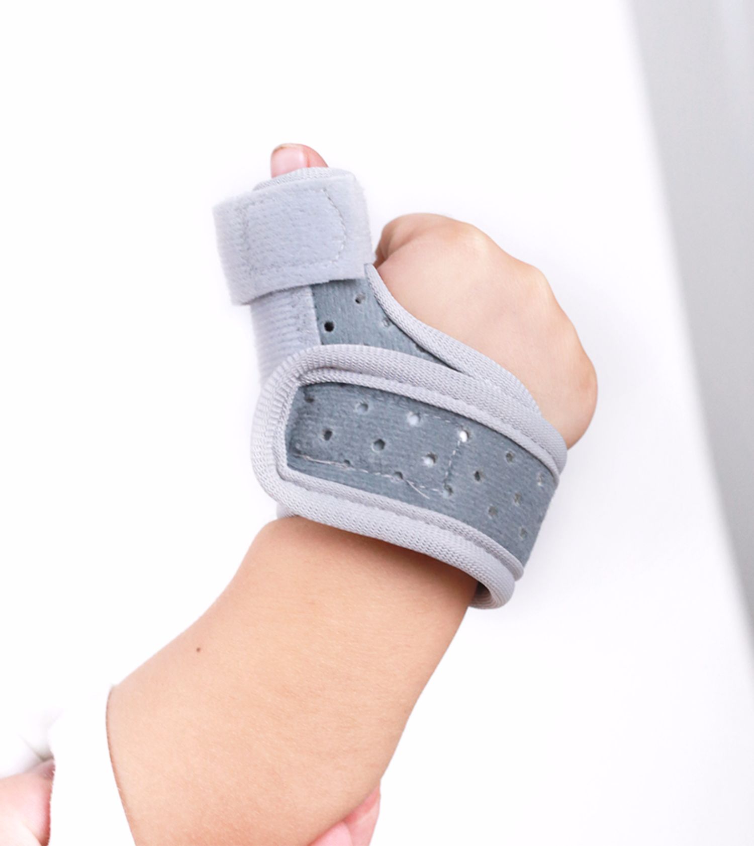 矫正器护具宝宝大拇指腱鞘炎骨折固定保护套夹板支具粉色拇指加固带xs