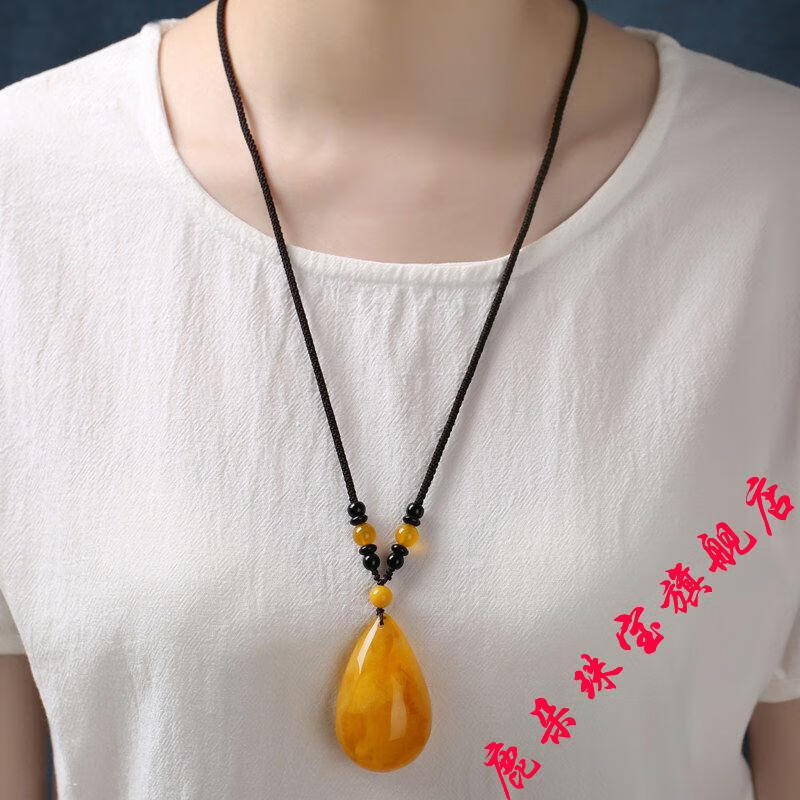 朵蜜蜡吊坠项链长款民族风复古黄雕刻项链男女百搭毛衣链老蜡水滴挂绳