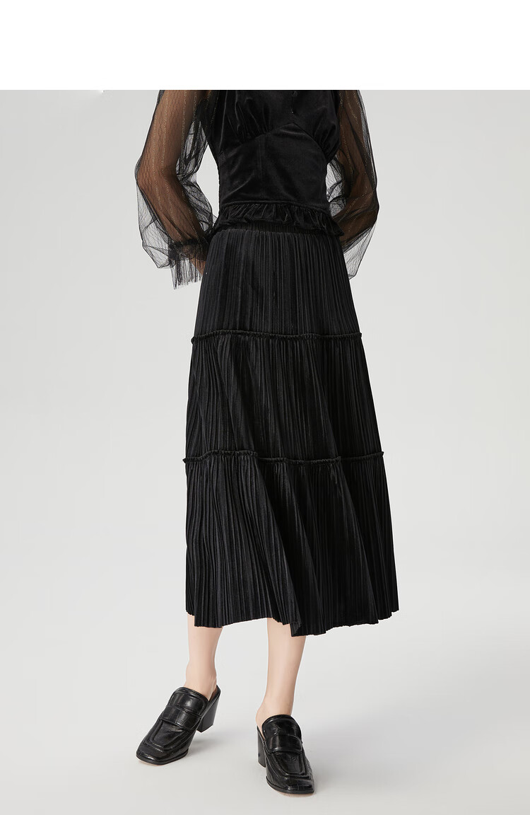 爱居兔秋季新款女装街头风层次面料宽松版型遮肉半身裙裙子eqddj3l015