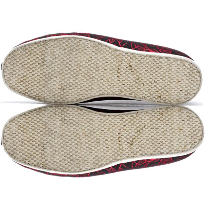 新品老北京布鞋中老年民族风奶奶鞋手工千层底布底女寿鞋特女棉鞋全黑