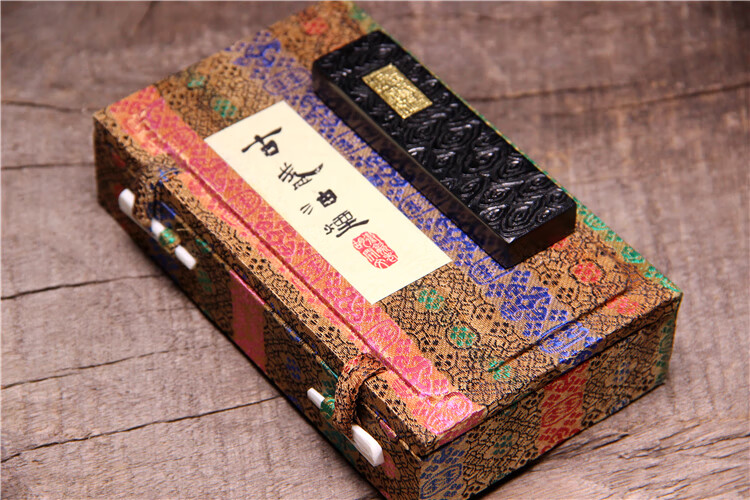 文之宝歙县老胡开文灯盏桐油烟墨古法技艺传承经典徽墨墨条作品用墨送