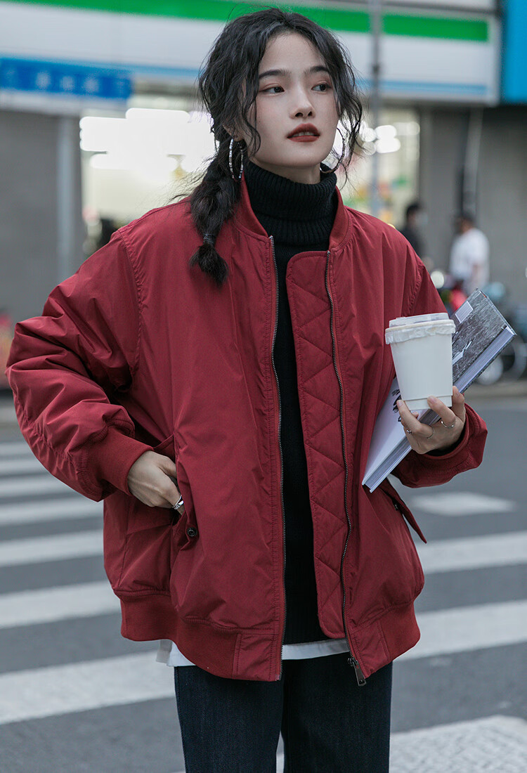 森马红色棒球服同款女冬加厚棉服外套2021新款棉·衣棉·袄短款冬季