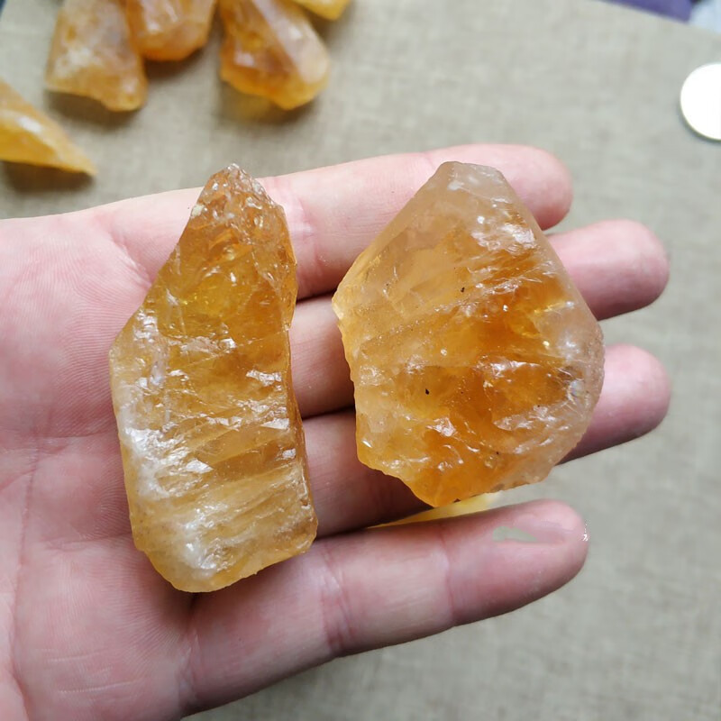 大块巴西黄水晶原石裸石毛料水晶碎石摆件鱼缸花盆造景石巴西黄水晶裸