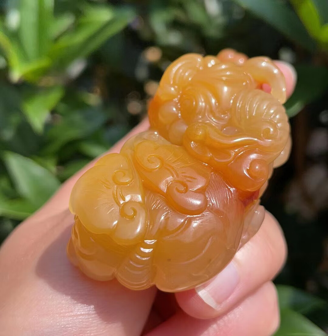 kk宝钰云南黄龙玉冰种鸡油黄金沙霸王貔貅手玩挂件证书新