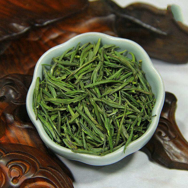 开化龙顶雀舌绿茶上市春茶雨前特级高山茶园嫩芽茶叶