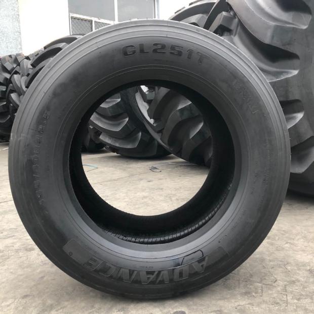 油罐车轮胎385/425 445/65r22.5 445/50r22.