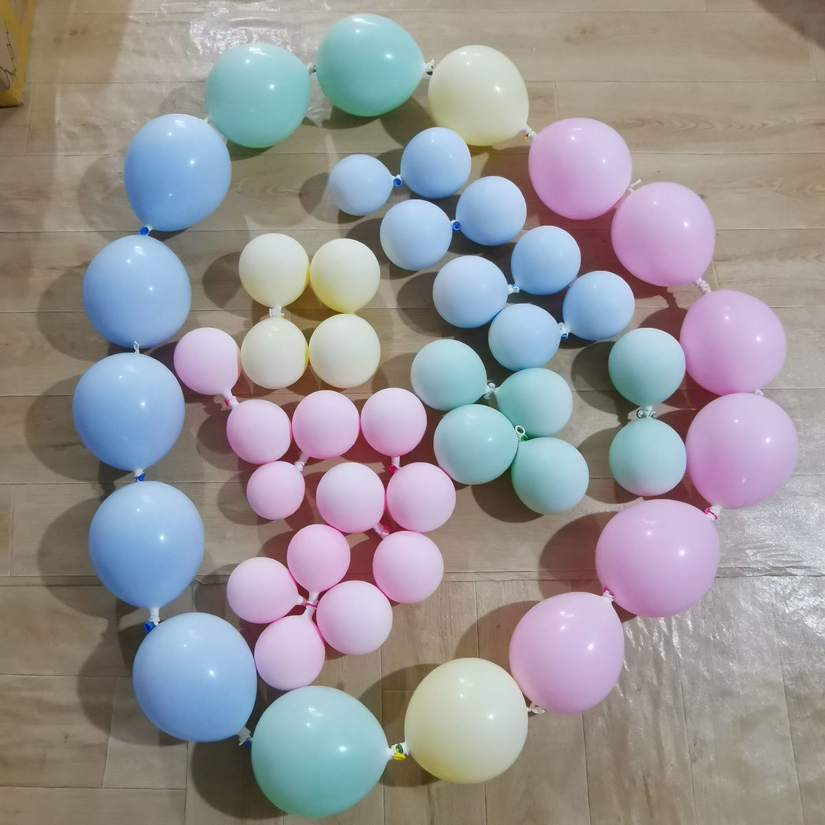 七夕情人节气球装饰求婚告白生日惊喜布置商场店铺橱窗立体爱心摆粉