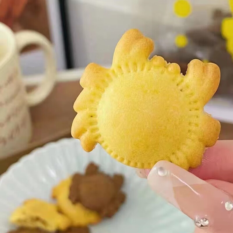 豫吉空心小螃蟹饼干拿铁巧克力班兰椰麦味儿童休闲营养小零食72g