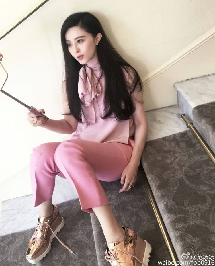范冰冰同款星星松糕鞋女鞋厚底坡跟布洛克英伦百搭单鞋女学生黑色单里
