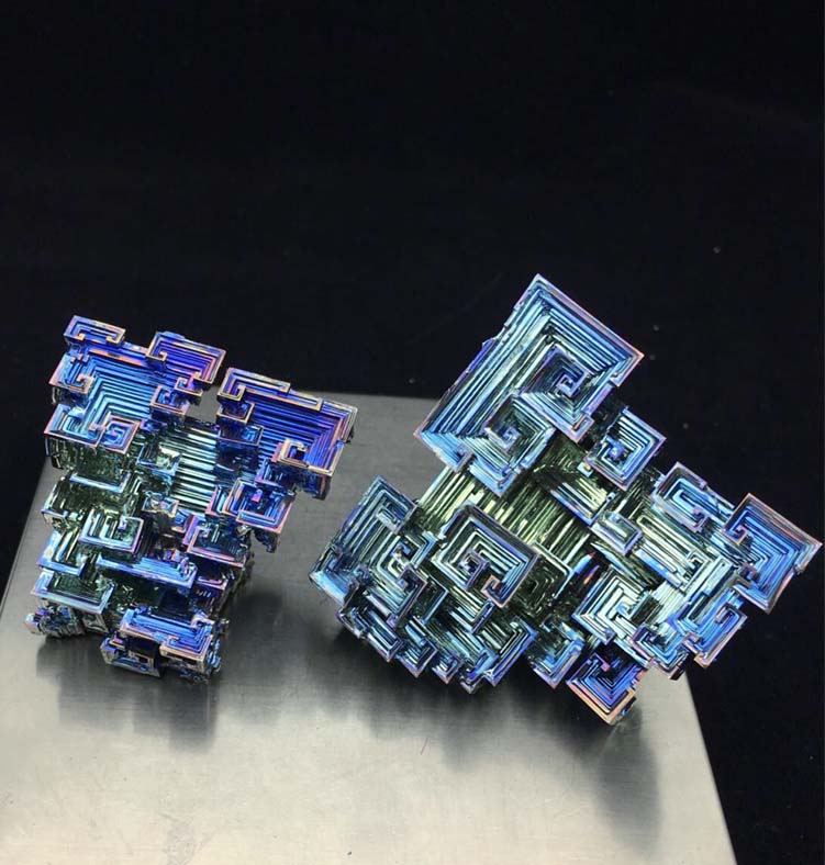 铋晶体铋晶体金属晶体礼品学生元素收藏标本矿物自然轻奢黑色d135977