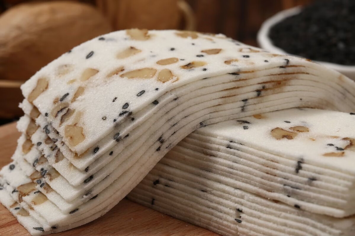 五折核桃糕芝麻桃片糕上海特产小吃传统糯米云片糕点心老人零食品两斤