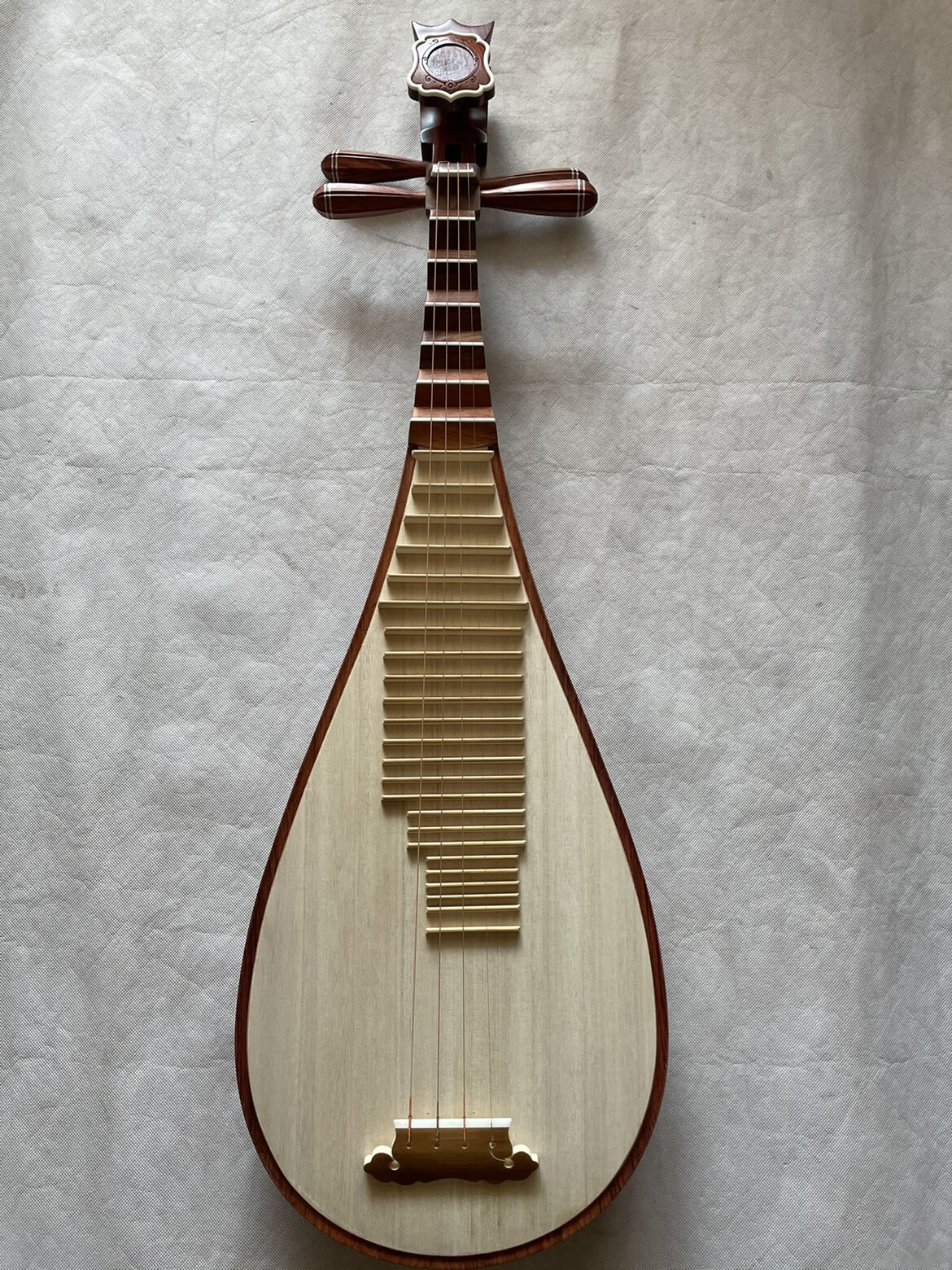 琵琶乐器专业酸枝木琵琶奥氏黄檀清水油漆酸枝木琵琶【图片 价格 品牌
