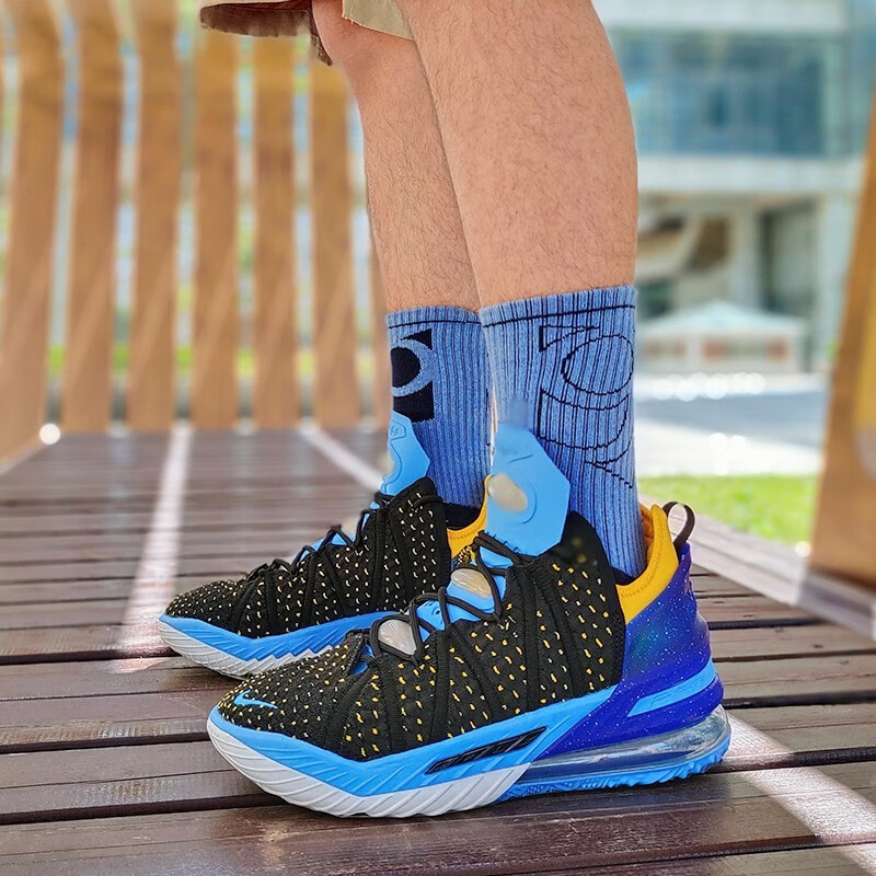 耐克nikelebron18詹姆斯lbj18中国限定紫禁重器黑白粉黑紫实战篮球鞋
