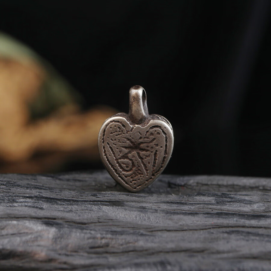 梵隅藏式天铁托甲工艺佛珠真言卡子配饰卡子侧挂