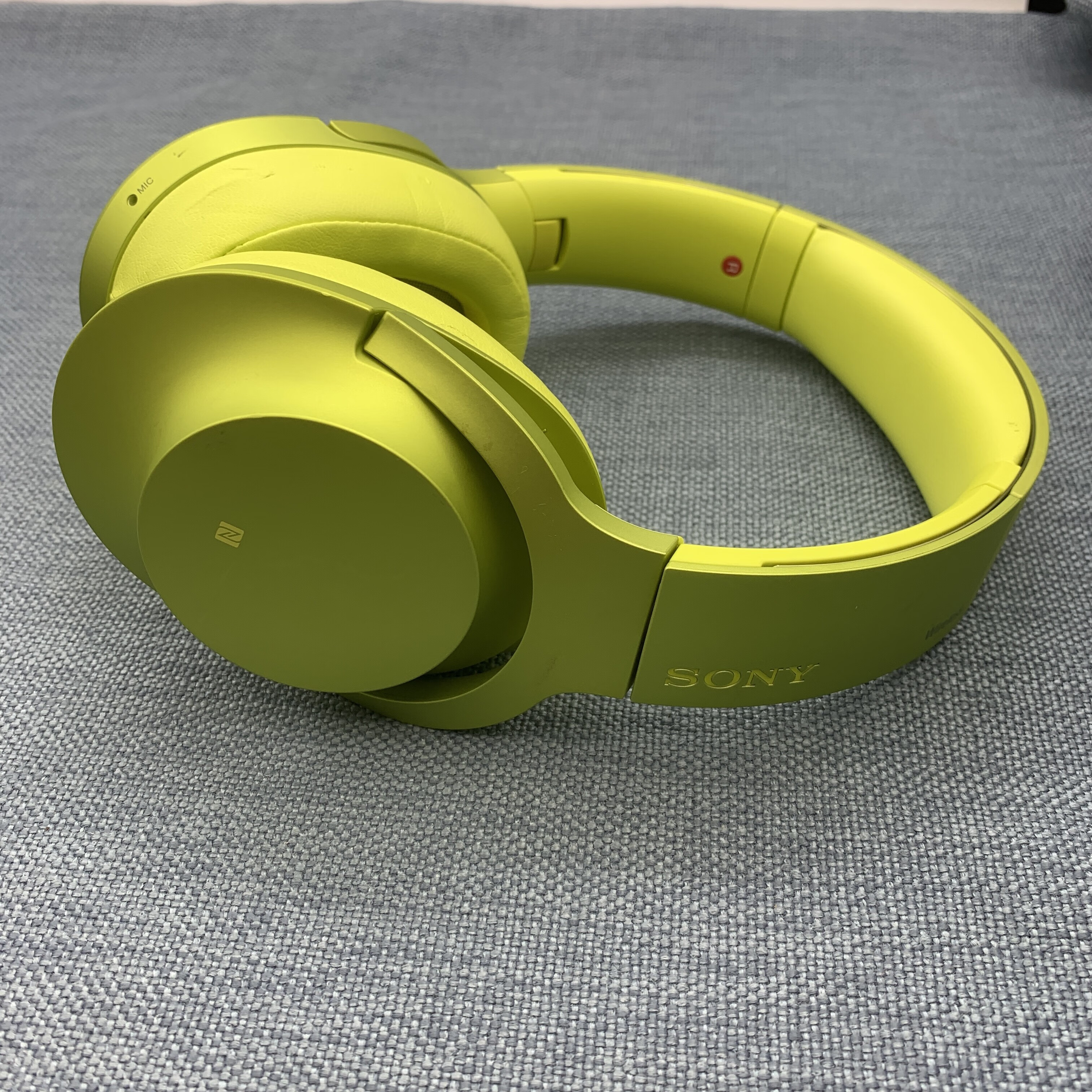 索尼 索尼 sony/索尼wh-1000xm3藍牙降噪重低音頭戴耳機 mdr-100abn