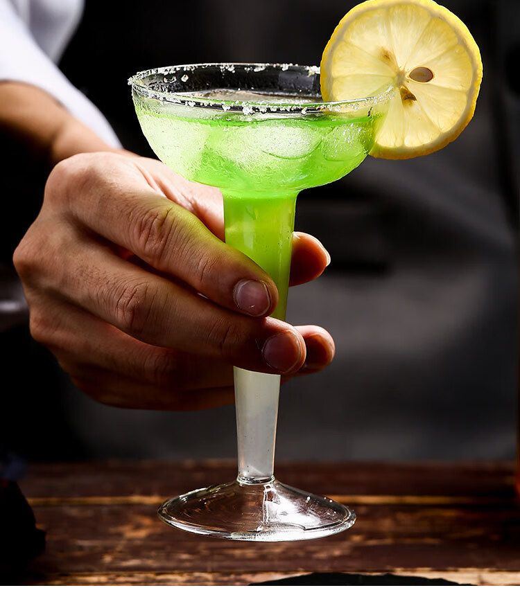 龙舌兰酒杯玛格丽特子个性龙舌兰高脚杯酒吧调酒杯创意蝶形马天尼杯