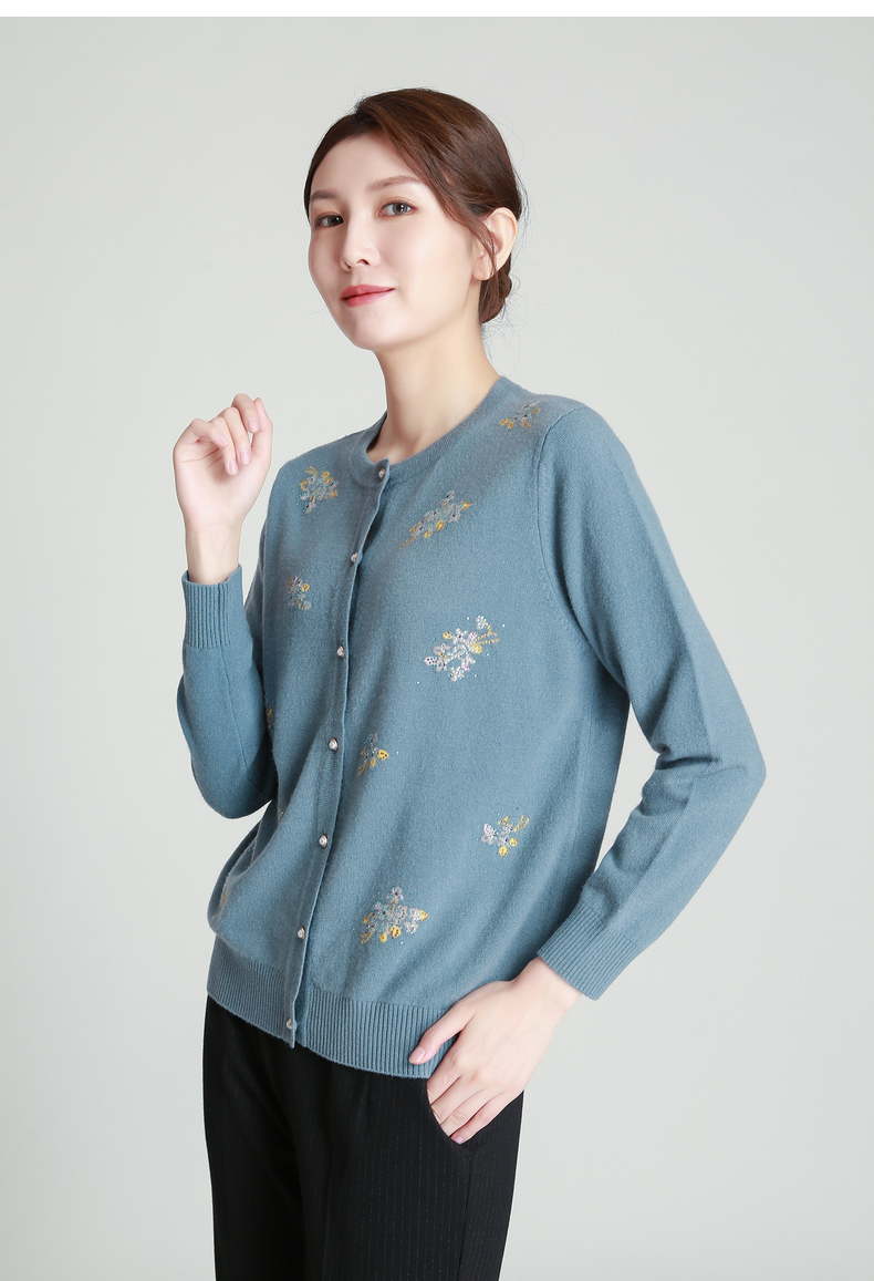 老美华laomeihua老年女士毛衣开衫21冬季新品中妈妈中老年女装毛衣