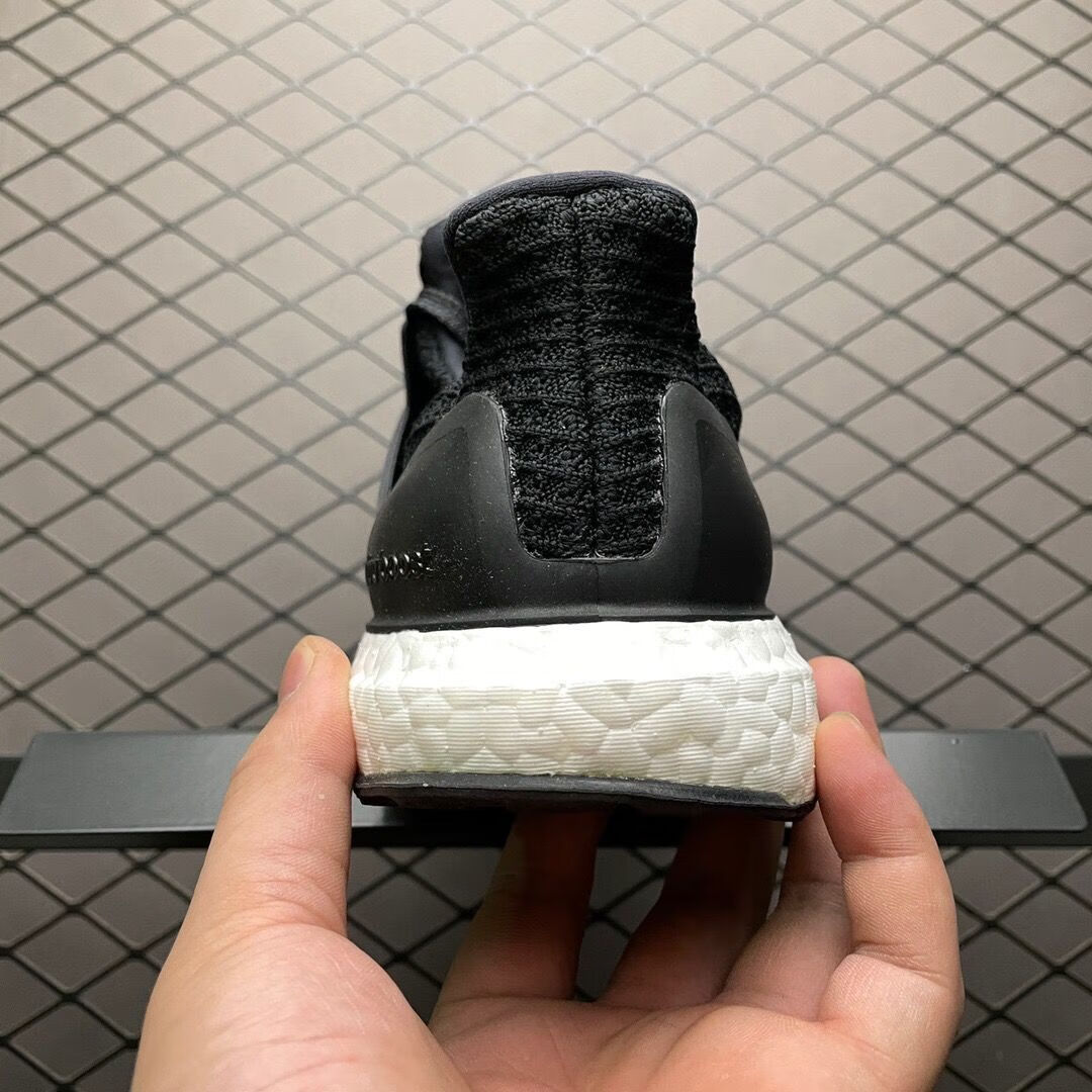 材质:橡胶上市时间:2021年冬季鞋面材质:头层牛皮货号:510622商品毛重