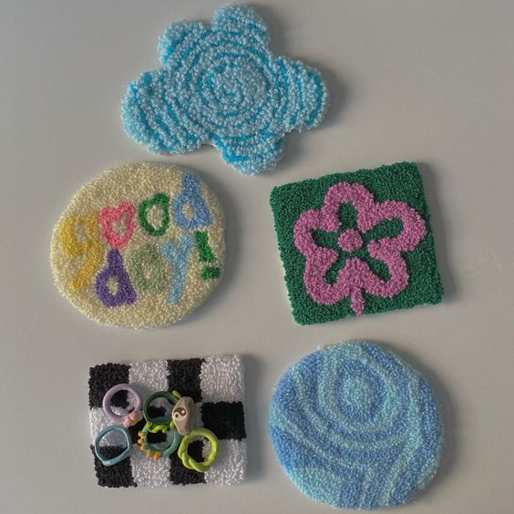 绣魁2022俄罗斯手工diy戳戳绣杯垫创意初学者解压毛线材料包戳针摆饰