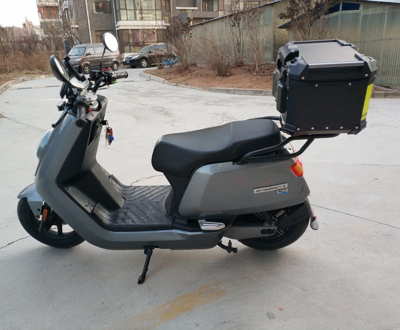 电瓶车载物架后备箱架n1s加装后尾箱m 架 小牛m 加粗加重 承重100斤