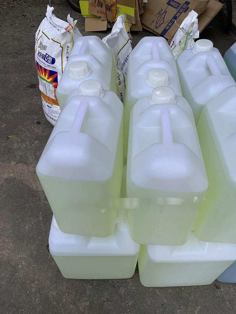 酒店专用漂白水宾馆床单漂白剂衣物增白大桶装批发20kg样品分装500ml1