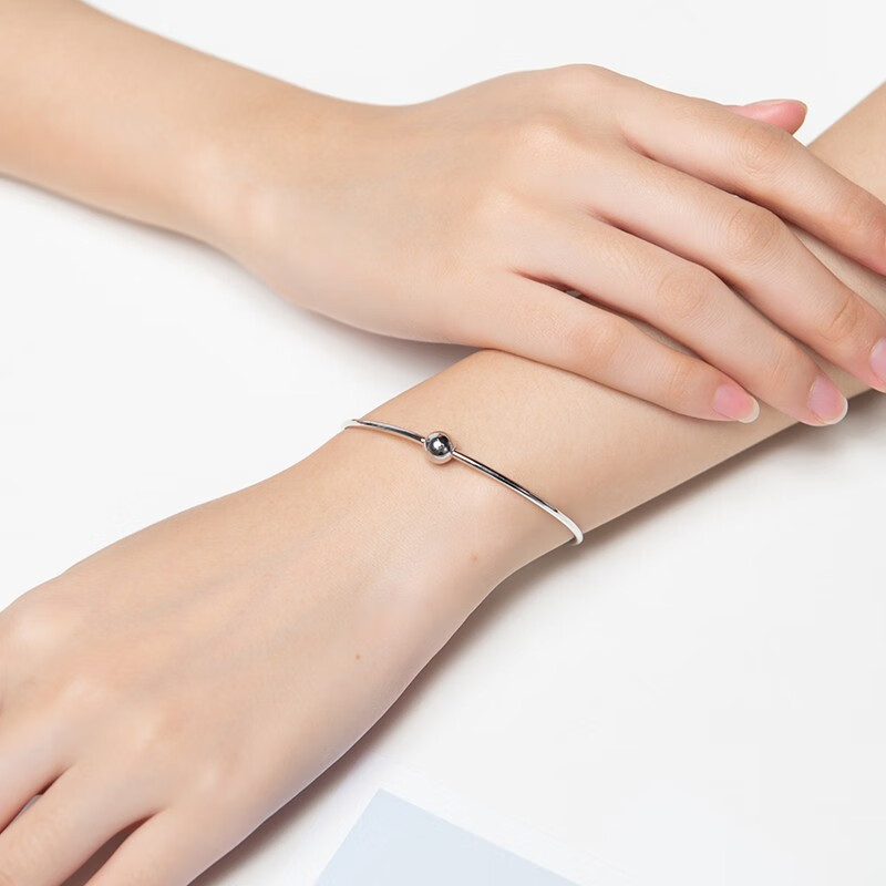 万花筒 pt950铂金手镯女士白金手镯素圈镯子金珠手环手饰 计价工费350