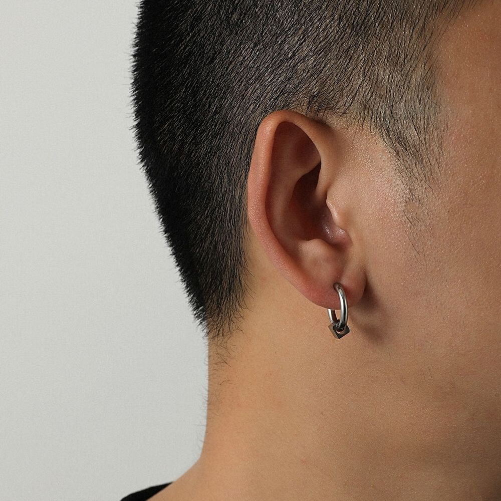 礼物男友耳钉男耳夹素圈朋克个性无耳洞百搭韩版街头潮流时尚酷方形耳