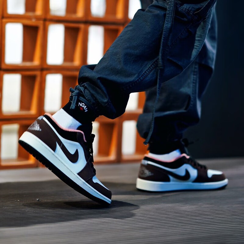 nikeairjordanaj1low耐克aj男鞋防震缓冲透气舒适运动休闲篮球鞋dm