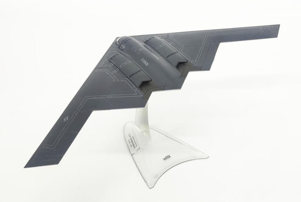 b2轰炸机 1:200美国b-2a幽灵隐形轰炸机b2a飞机模型合金静态仿真摆件