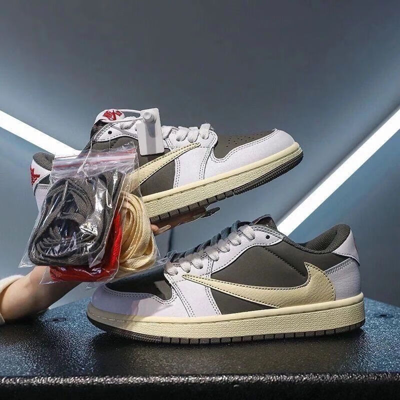 鞋子aj闪电倒钩低帮板鞋白黑兰鬼脸黑棕男女学生休闲运动鞋 潮 倒钩