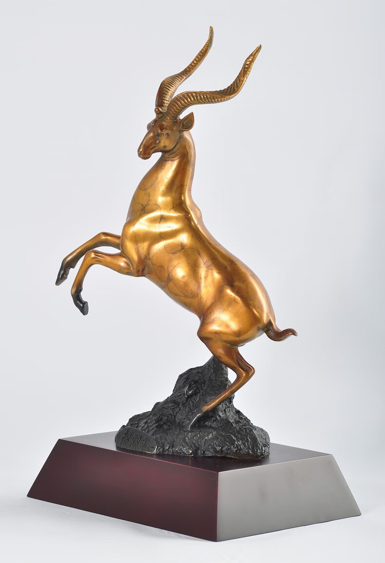 大通艺家铜羊摆件领头羊公司年会奖品乔迁开业礼品客