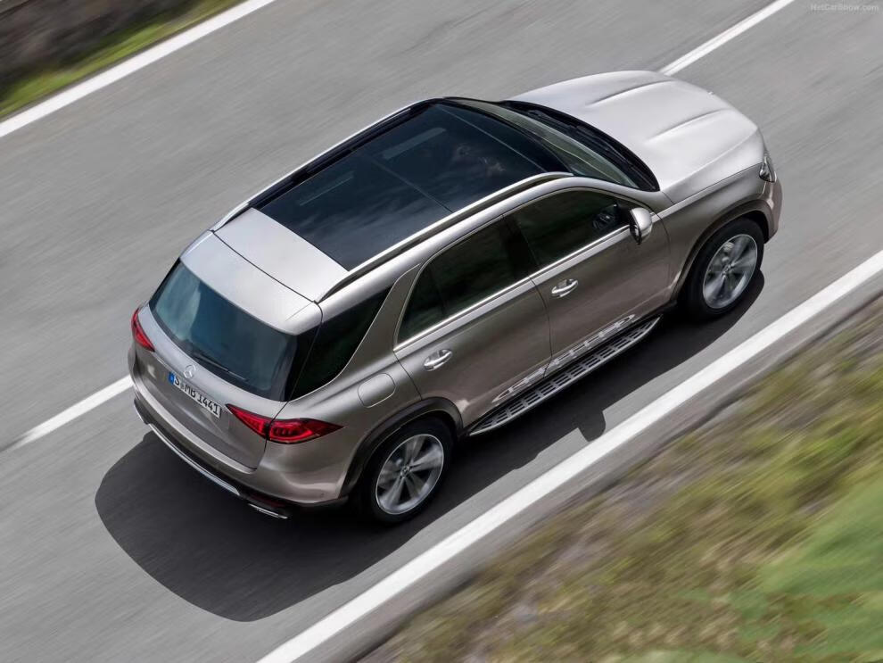 适用于0620款奔驰ml踏板ml350400脚踏板gle320gle450奔驰glc踏板glcl