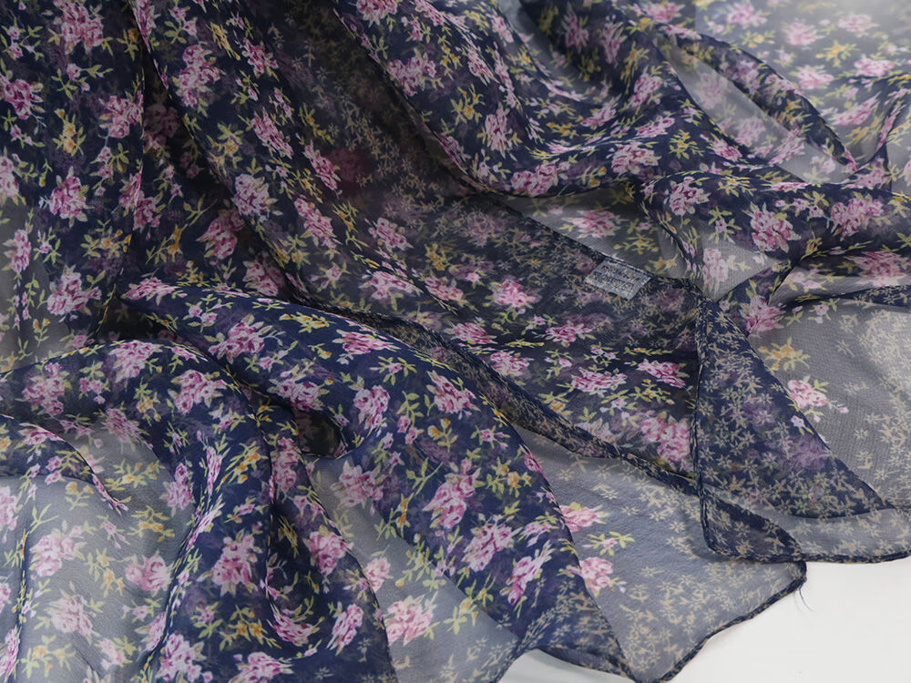 丝巾女雪纺纱女薄款飘逸防晒碎花长条妈妈送礼春秋百搭披肩沙滩巾