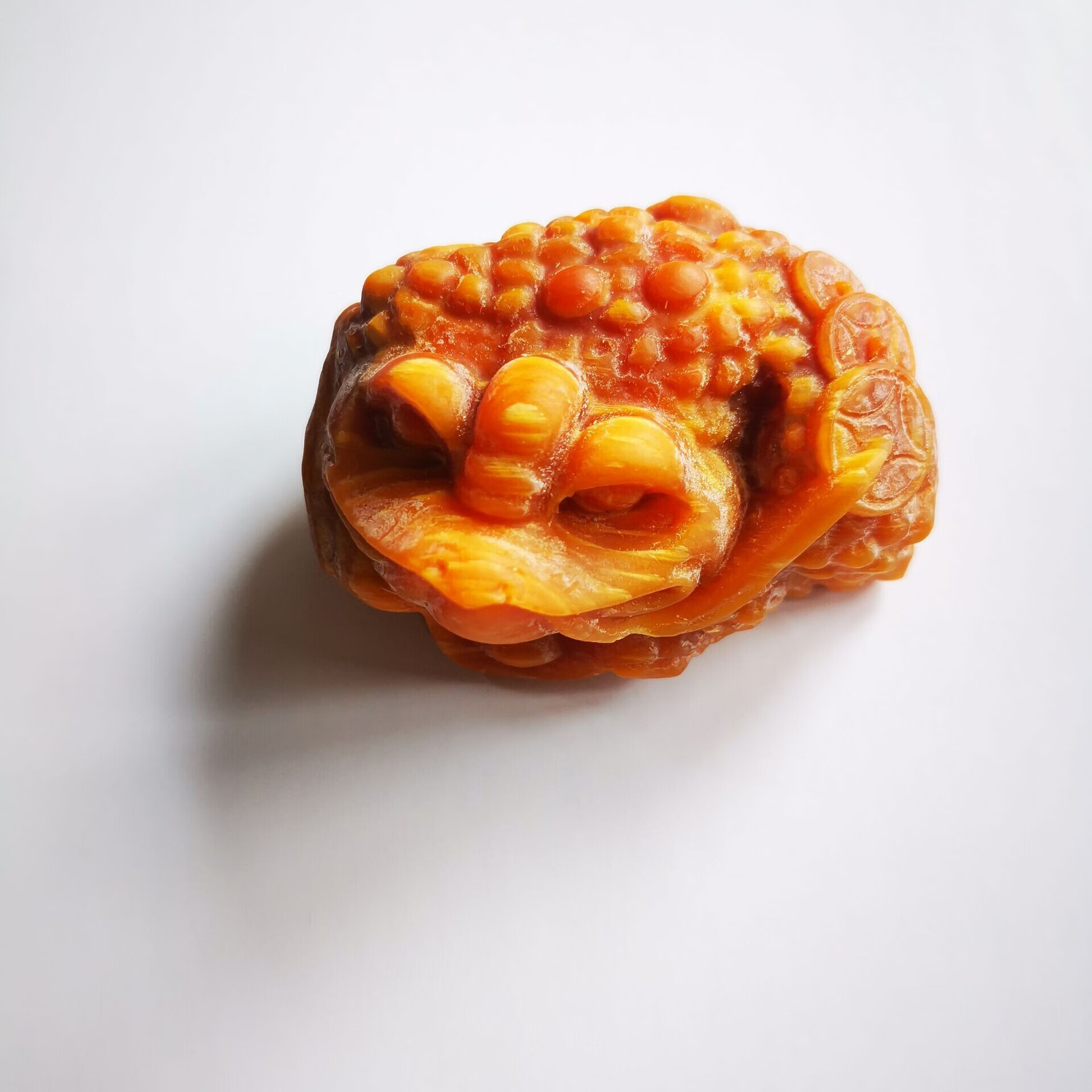 {潘家园捡漏}顶妃 长白山琥珀木顺风 松明子满油全透手把件 东北沉香