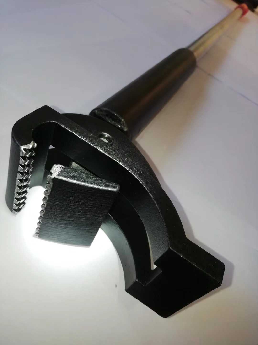 产品结构新颖精巧,专业对付无帽生锈难拔的铁钉,是木材回收行业的神器