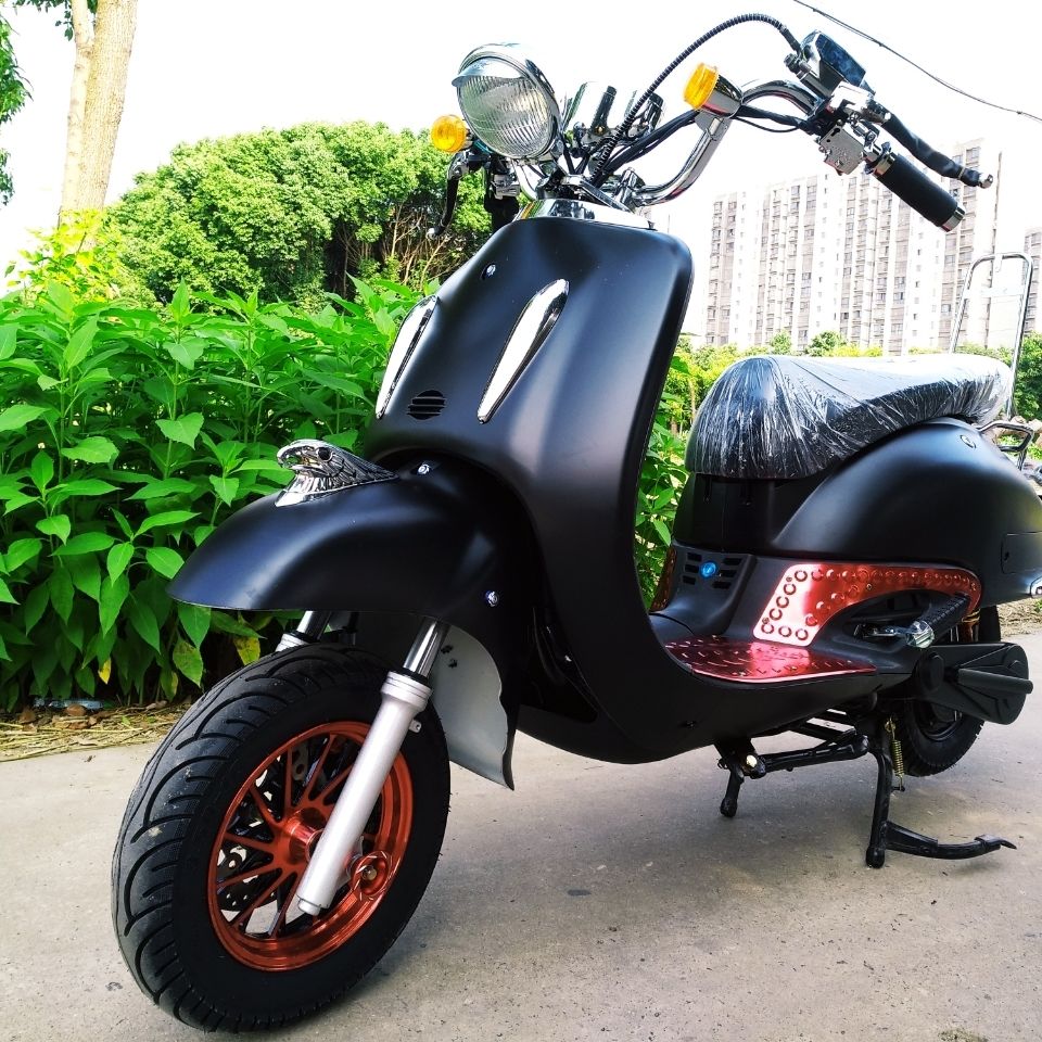 大龟王电动车电瓶车大功率踏板摩托车72v锂电池外卖爬坡长跑王 磨砂红